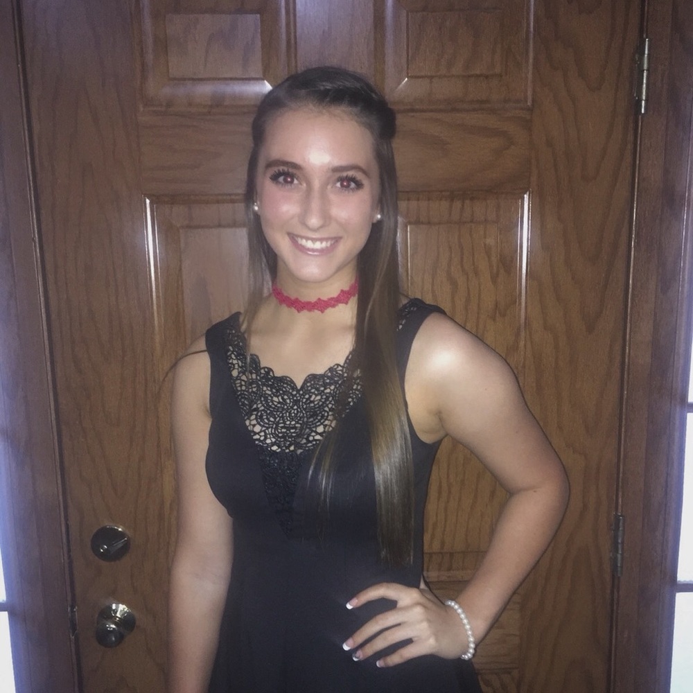 Meet your Posher, Jena